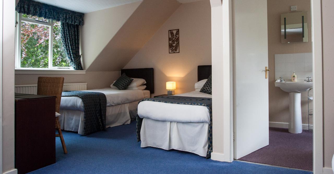 The Cnoc Hotel Struy Екстер'єр фото