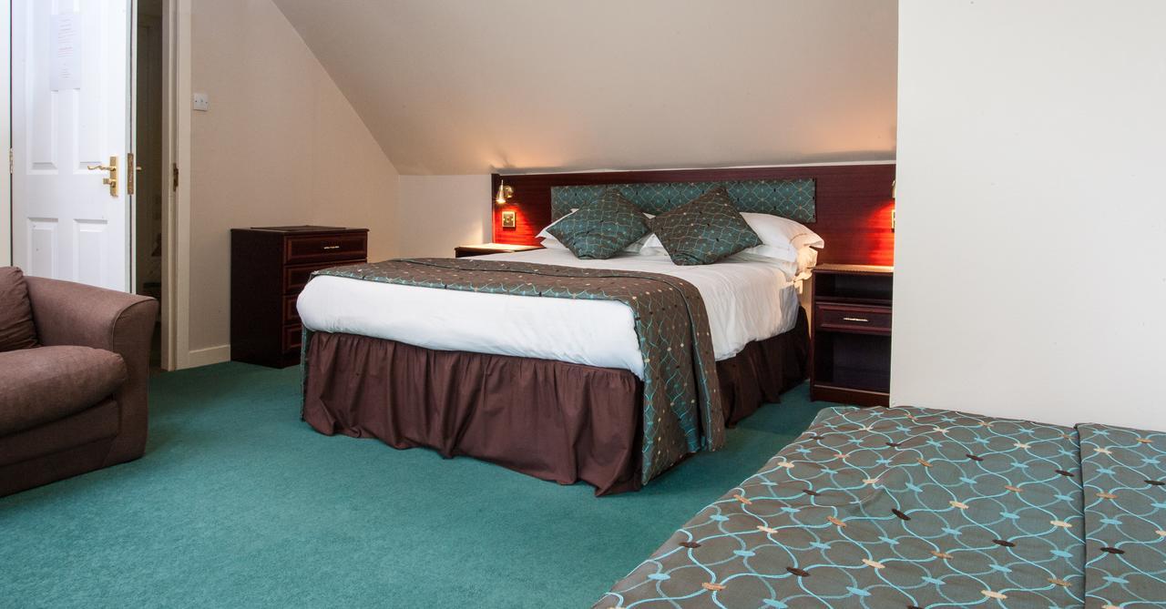 The Cnoc Hotel Struy Екстер'єр фото